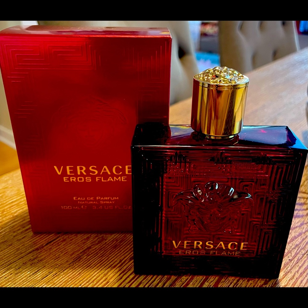 Men’s Versace Eros Flame Eau de Parfum 3.4oz